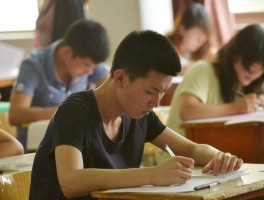 初中生成績(jī)好,如何進(jìn)行再提高（初中想要提高成績(jī)應(yīng)該怎么做）